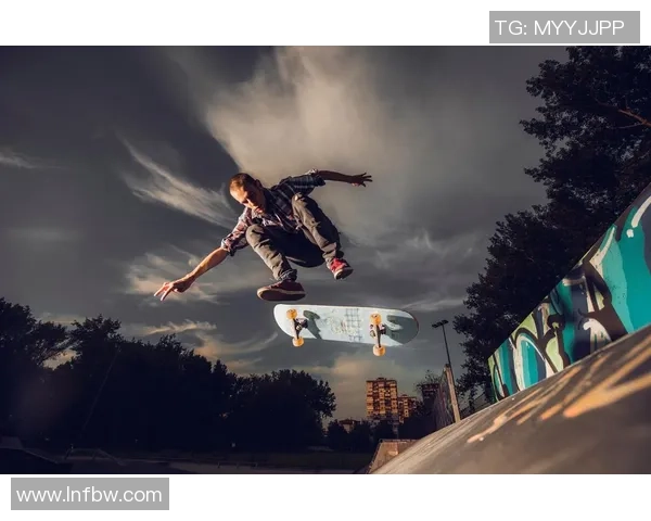 深圳极限运动队的力量与挑战探索极限运动的魅力与团队精神